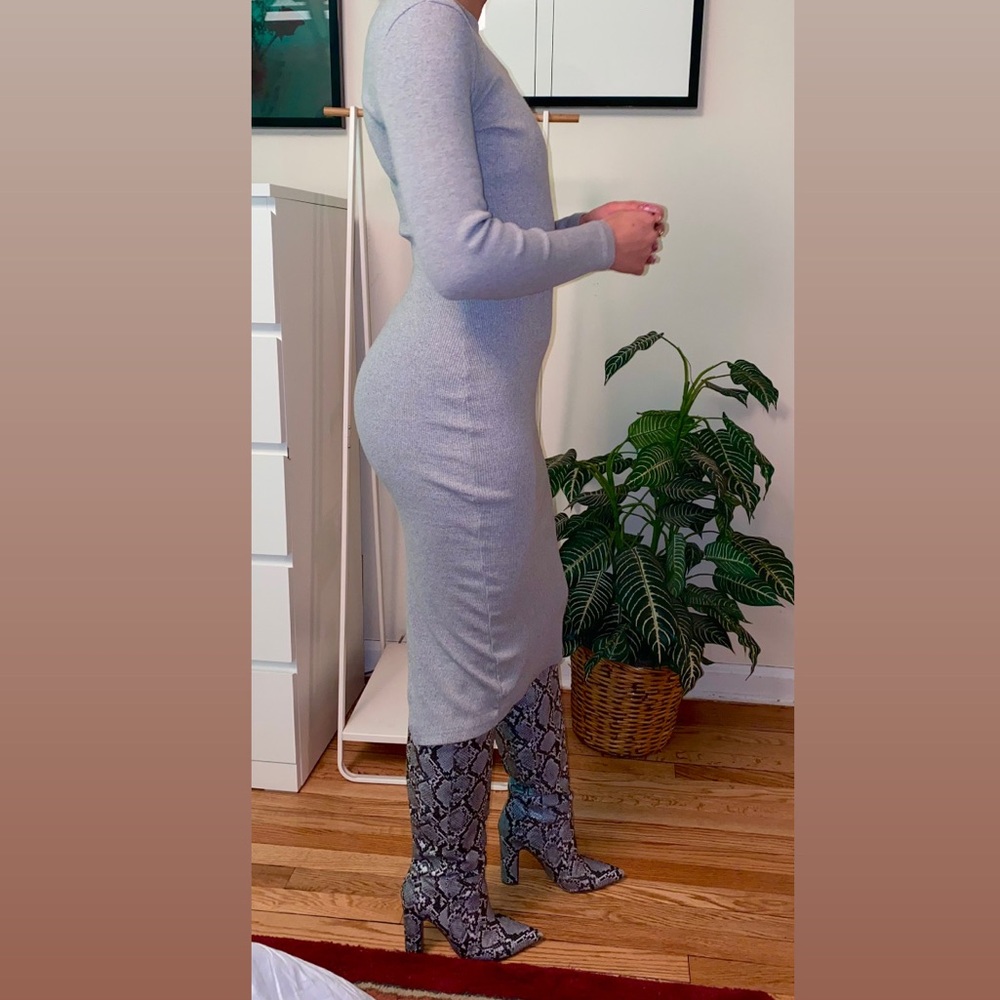 Gray dress